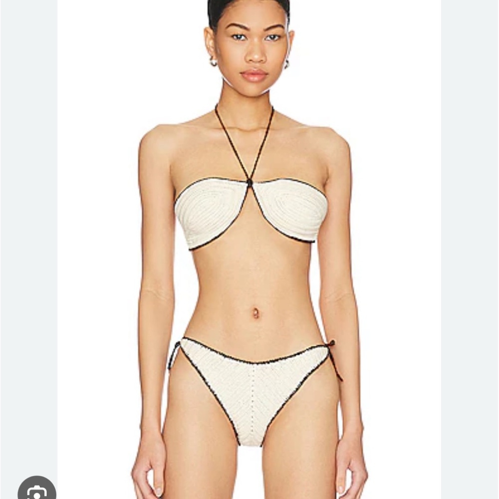 Solid and striped Azalea bikini